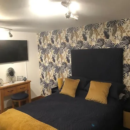Adorable 1 Bedroom Apartment In Ironbridge Telford Exterior photo